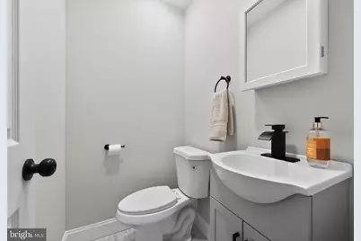 230 Houston Street, Chester, PA 19013 - Photo 10