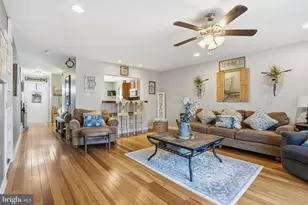 62 Andrews Ct, Aston, PA 19014 - Photo 1