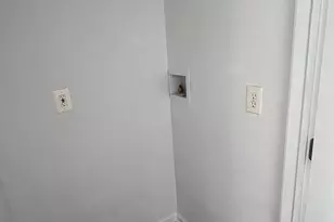 2117 W 4th St, Chester, PA 19013 - Photo 12