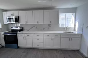 2117 W 4th St, Chester, PA 19013 - Photo 10