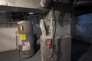 2117 W 4th St, Chester, PA 19013 - Photo 26