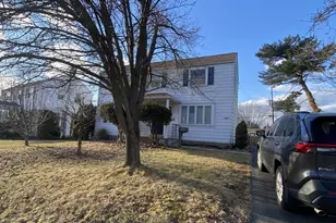 211 Scheivert Ave, Aston, PA 19014 - Photo 2