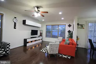 4 Stonehaven Cir, Glen Mills, PA 19342 - Photo 4