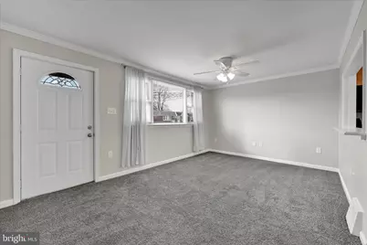 204 Ridley Avenue, Folsom, PA 19033 - Photo 4