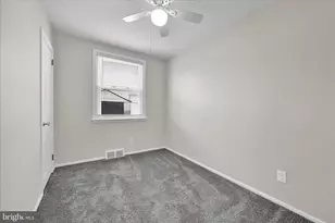 204 Ridley Ave, Folsom, PA 19033 - Photo 16