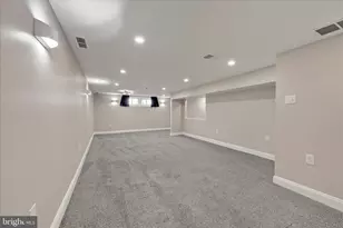 204 Ridley Ave, Folsom, PA 19033 - Photo 22