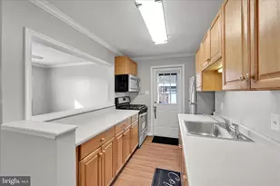 204 Ridley Ave, Folsom, PA 19033 - Photo 10