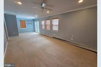 204 Greenbriar Lane, Havertown, PA 19083 - Photo 12