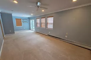 204 Greenbriar Ln, Havertown, PA 19083 - Photo 12