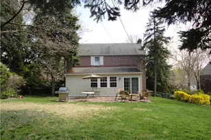 204 Greenbriar Ln, Havertown, PA 19083 - Photo 4