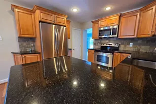 204 Greenbriar Ln, Havertown, PA 19083 - Photo 8