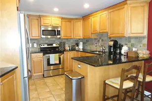 204 Greenbriar Ln, Havertown, PA 19083 - Photo 10