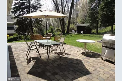 204 Greenbriar Lane, Havertown, PA 19083 - Photo 14