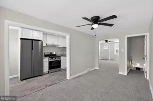 1339 Park Ln, Darby, PA 19023 - Photo 8