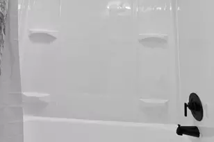 1339 Park Ln, Darby, PA 19023 - Photo 18