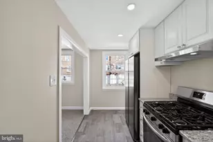 1339 Park Ln, Darby, PA 19023 - Photo 10