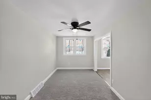 1339 Park Ln, Darby, PA 19023 - Photo 6