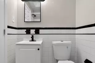 1339 Park Ln, Darby, PA 19023 - Photo 16