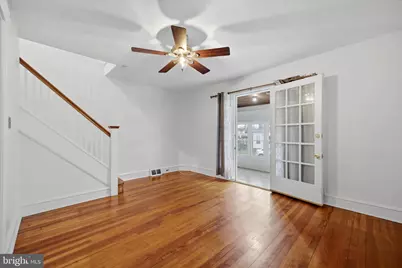 7 Rhodes Avenue, Collingdale, PA 19023 - Photo 4