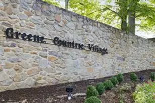 147 W Kenilworth Cir, Newtown Square, PA 19073 - Photo 2