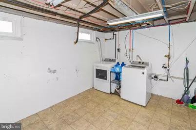 915 Flora, Upper Chichester, PA 19061 - Photo 24