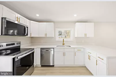 2109 Ferncroft Avenue, Upper Chichester, PA 19061 - Photo 2