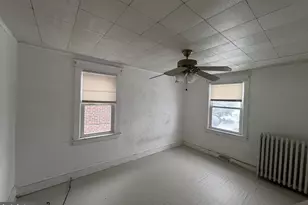 205 Marshall Ave, Darby, PA 19023 - Photo 10