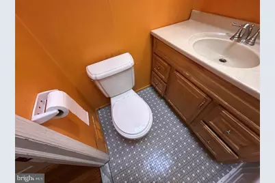 992 Taylor Drive, Folcroft, PA 19032 - Photo 12