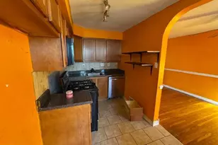 992 Taylor Dr, Folcroft, PA 19032 - Photo 4