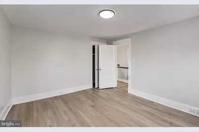 2420 Edgmont Avenue, Chester, PA 19013 - Photo 20