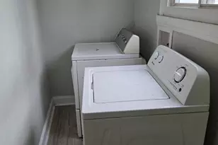 1031 Hyatt St, Chester, PA 19013 - Photo 12