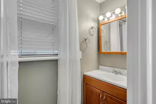 29 School Ln, Springfield, PA 19064 - Photo 14