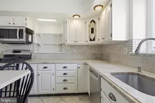 1201 Colson Rd, Woodlyn, PA 19094 - Photo 12