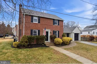 1045 Edgerton Road, Secane, PA 19018 - Photo 2