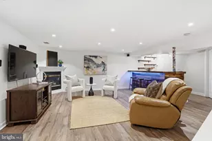 1045 Edgerton Rd, Secane, PA 19018 - Photo 34