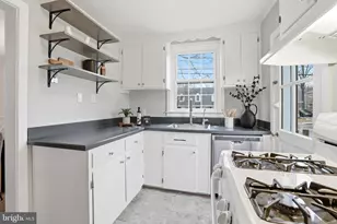 1045 Edgerton Rd, Secane, PA 19018 - Photo 16