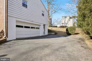 913 Woodside Ave, Secane, PA 19018 - Photo 24