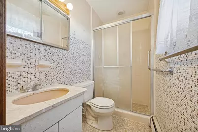 913 Woodside Avenue, Secane, PA 19018 - Photo 14