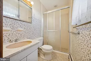 913 Woodside Ave, Secane, PA 19018 - Photo 14