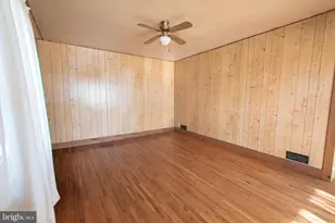 4022 W 7th St, Trainer, PA 19061 - Photo 10