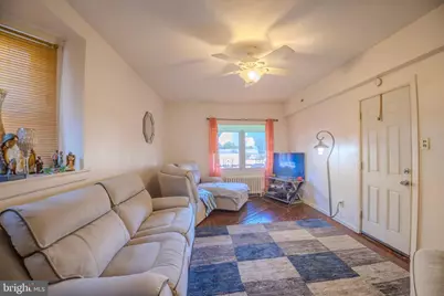 323 W 7th Street, Chester, PA 19013 - Photo 6