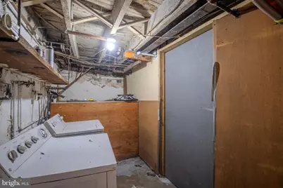 323 W 7th Street, Chester, PA 19013 - Photo 14