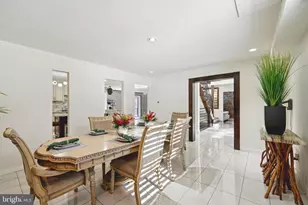 700 Camp Woods Rd, Villanova, PA 19085 - Photo 22