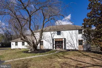 700 Camp Woods Rd, Villanova, PA 19085 - Photo 2