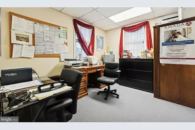 614 Darby Road, Havertown, PA 19083 - Photo 4