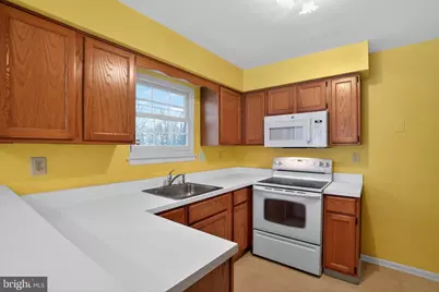 202 Nottingham Court #202, Glen Mills, PA 19342 - Photo 14