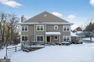 202 Nottingham Ct, Glen Mills, PA 19342 - Photo 2