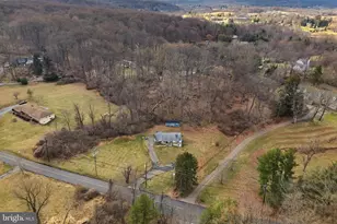 129 Locksley Rd, Glen Mills, PA 19342 - Photo 34