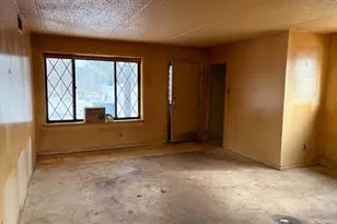 5200 Hilltop Dr, Brookhaven, PA 19015 - Photo 4