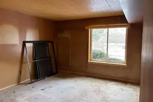 5200 Hilltop Dr, Brookhaven, PA 19015 - Photo 6